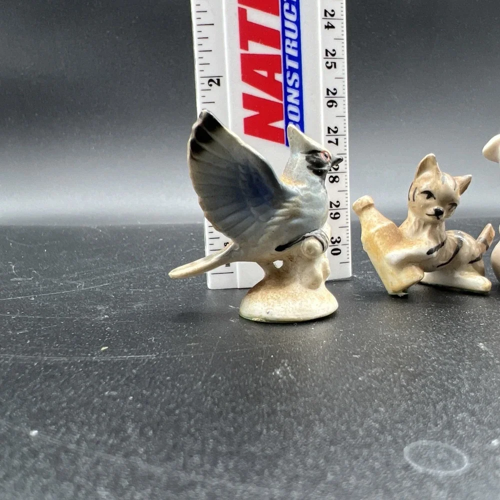 3 Mini Porcelain Figurine Animals Cat Kitten Pig Blue Jay Bird Letterpress‎ Box